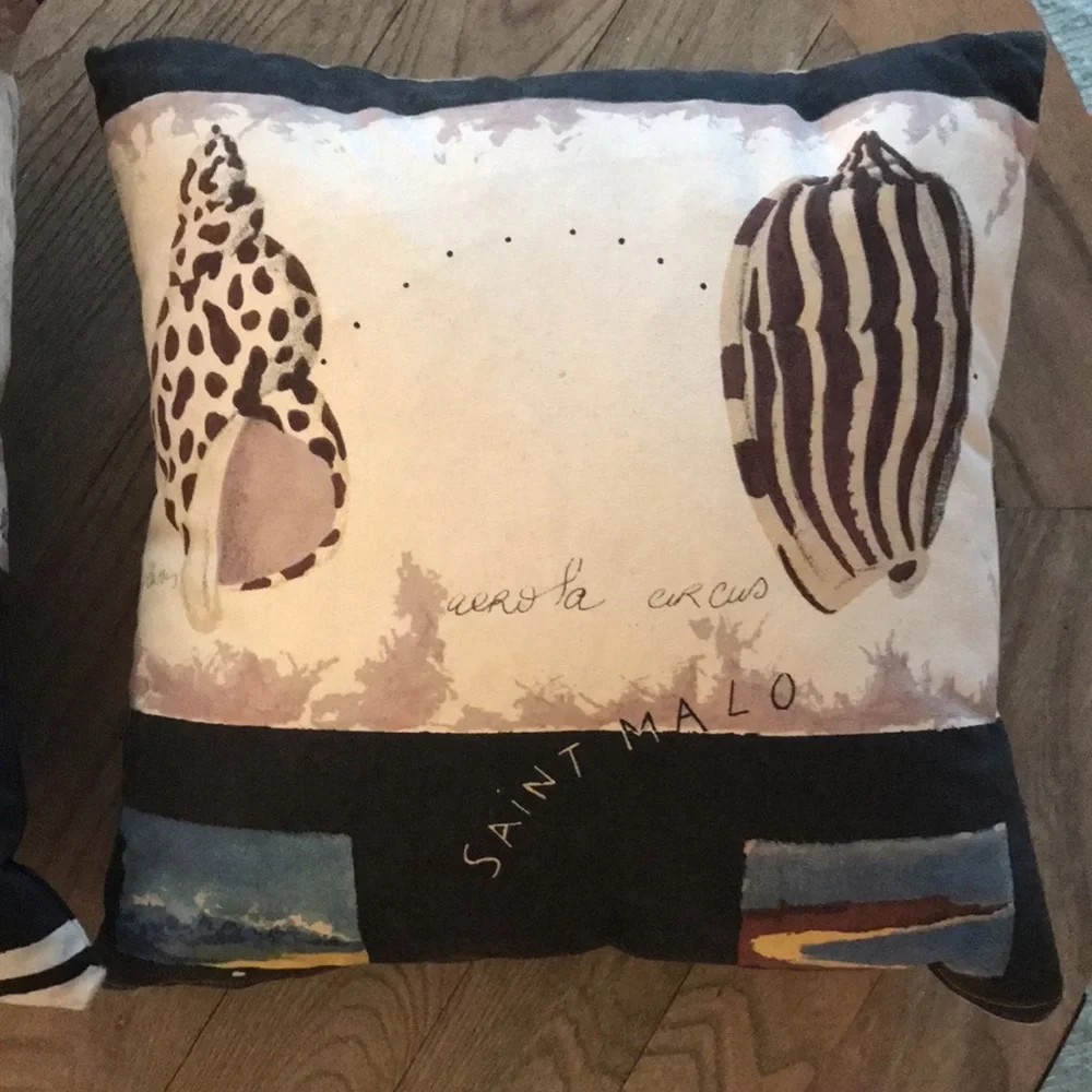 New pair 2 Etsy set lot bundle Beach shell seashell throw pillows